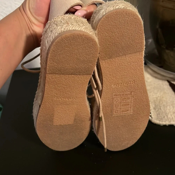 Sedona Ghillie Espadrille Sandal. Size 5 - Picture 6 of 8